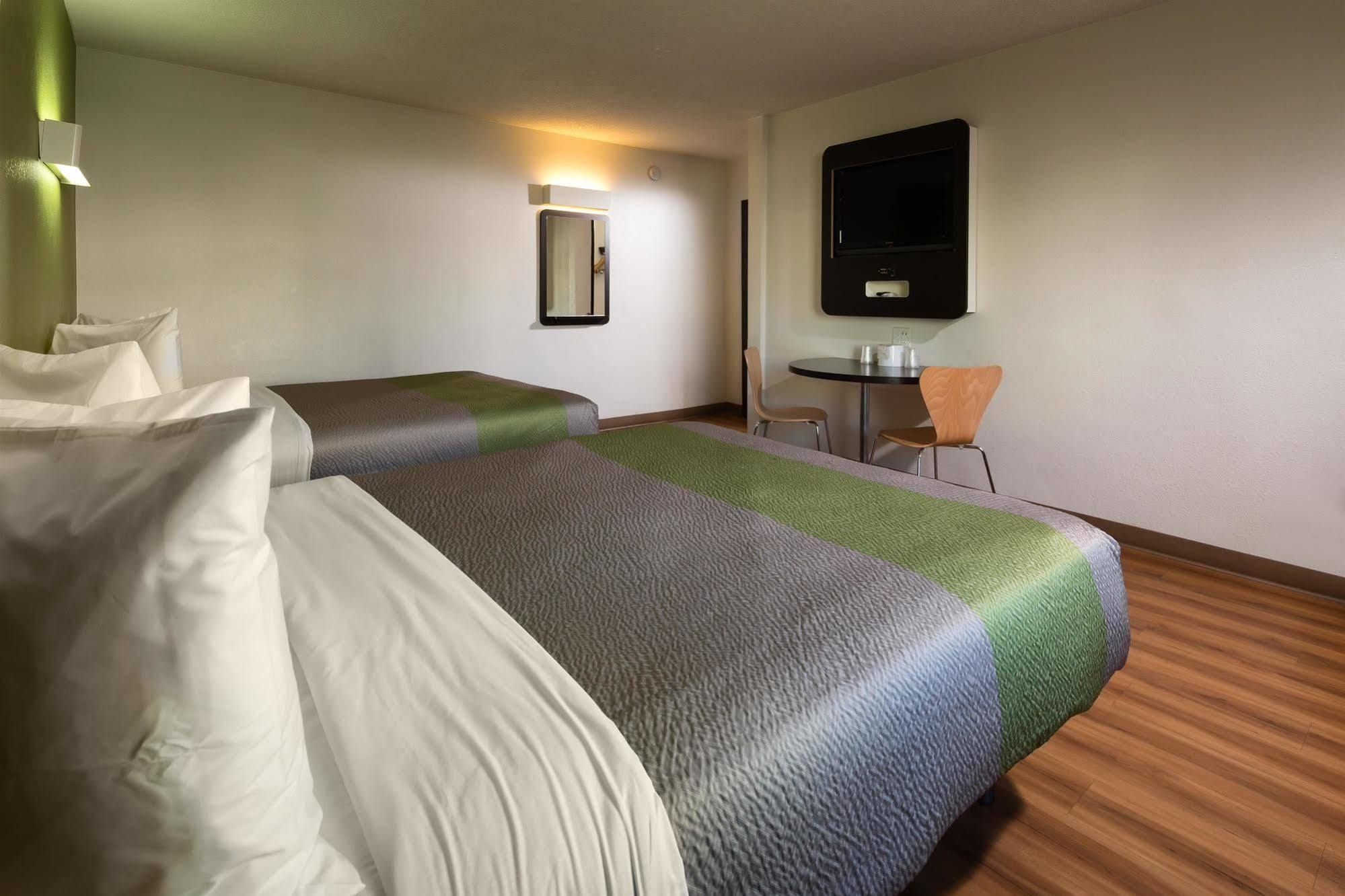 Motel 6-Canoga Park, Ca Los Angeles Eksteriør bilde